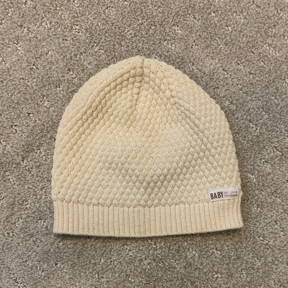 H&M knit baby hat